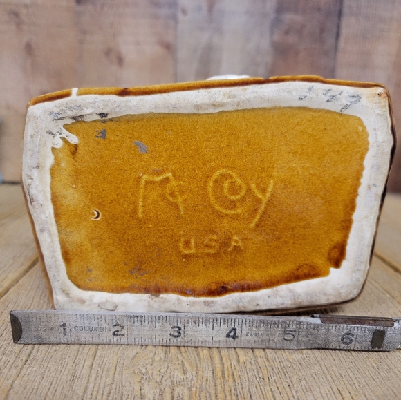 McCoy Spinning wheel Pottery planter - Picture 5 of 6